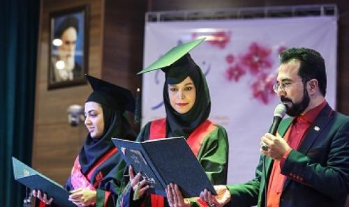 عکس/ جشن فارغ التحصیلی دانشجویان دانشگاه آزاد واحد علوم تحقیقات