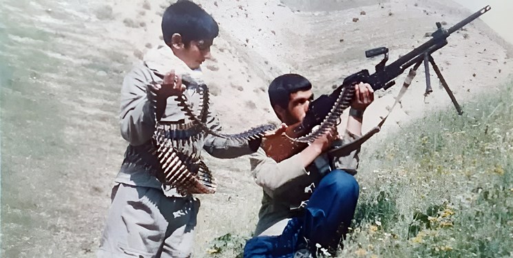 رزمنده نوجوانی که کرایه ماشین نداشت برود جبهه 