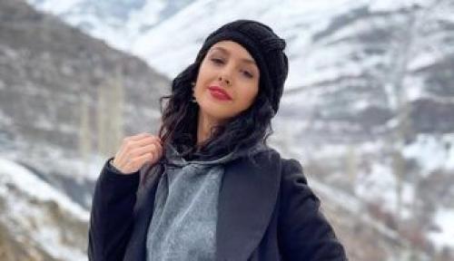 تیپ جدید جوانه دلشاد با کیف سنتی ایرانی 