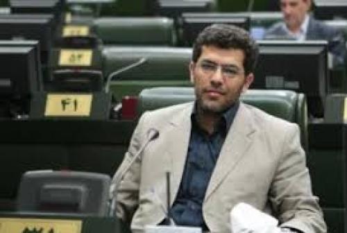  یک اصولگرا: احمدی‌نژاد اشتباهاتش را نپذیرفت
