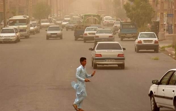 طوفان شن در جاده زاهدان -زابل