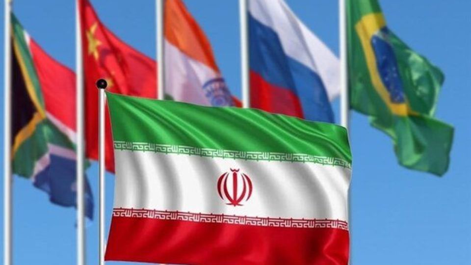  پیوستن به قدرت‌های نوظهور برای پایان دادن به هژمونی دلار