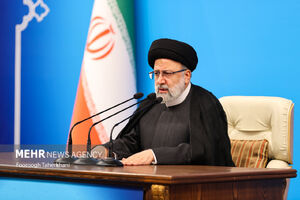 امت اسلامی بزرگترین مانع در برابر نظام سلطه است