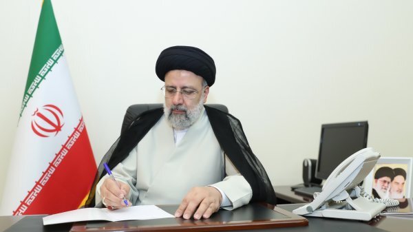  تسلیت رئیس جمهور به دکتر سیم‌فروش