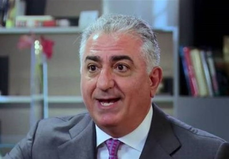 رضا پهلوی اندازه گاو هم نمی‌فهمد