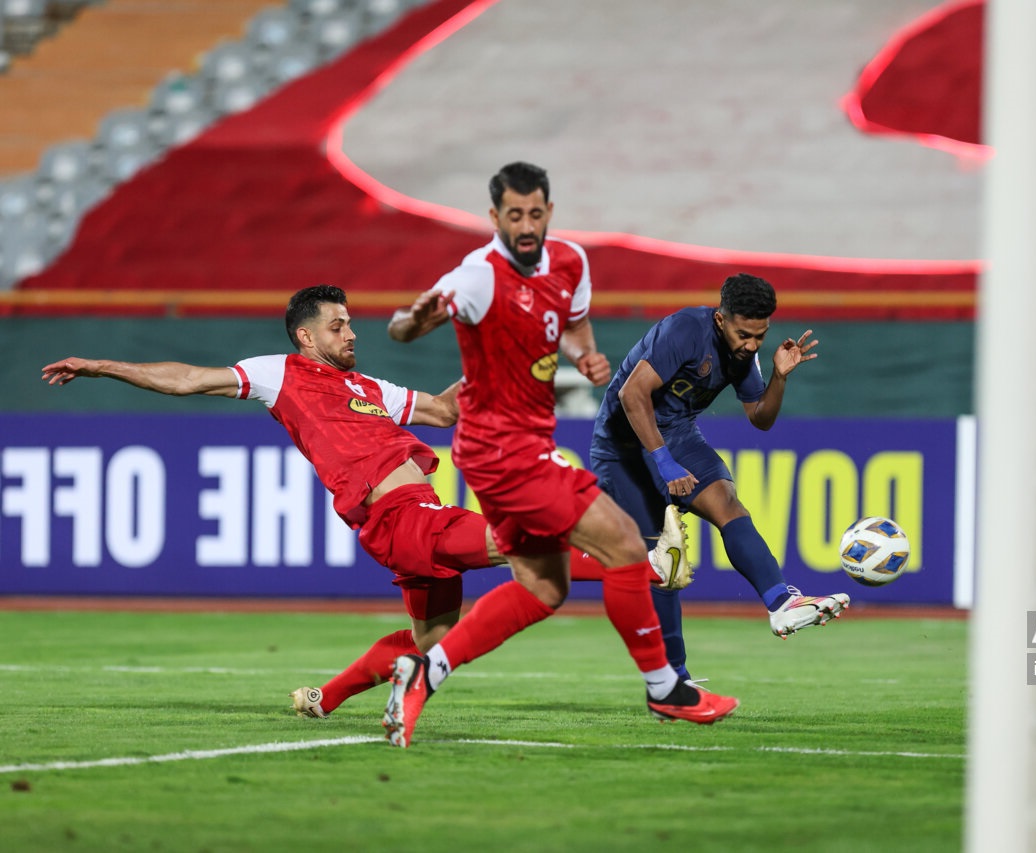 لوکادیا پازل گم شده پرسپولیس است