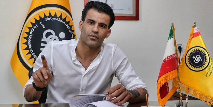 مشکل بزرگ بازیکن سابق پرسپولیس حل شد