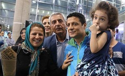 عکس/ داوران ایرانی فینال مسابقات فوتبال المپیک ریو ۲۰۱۶ به کشوربازگشتند