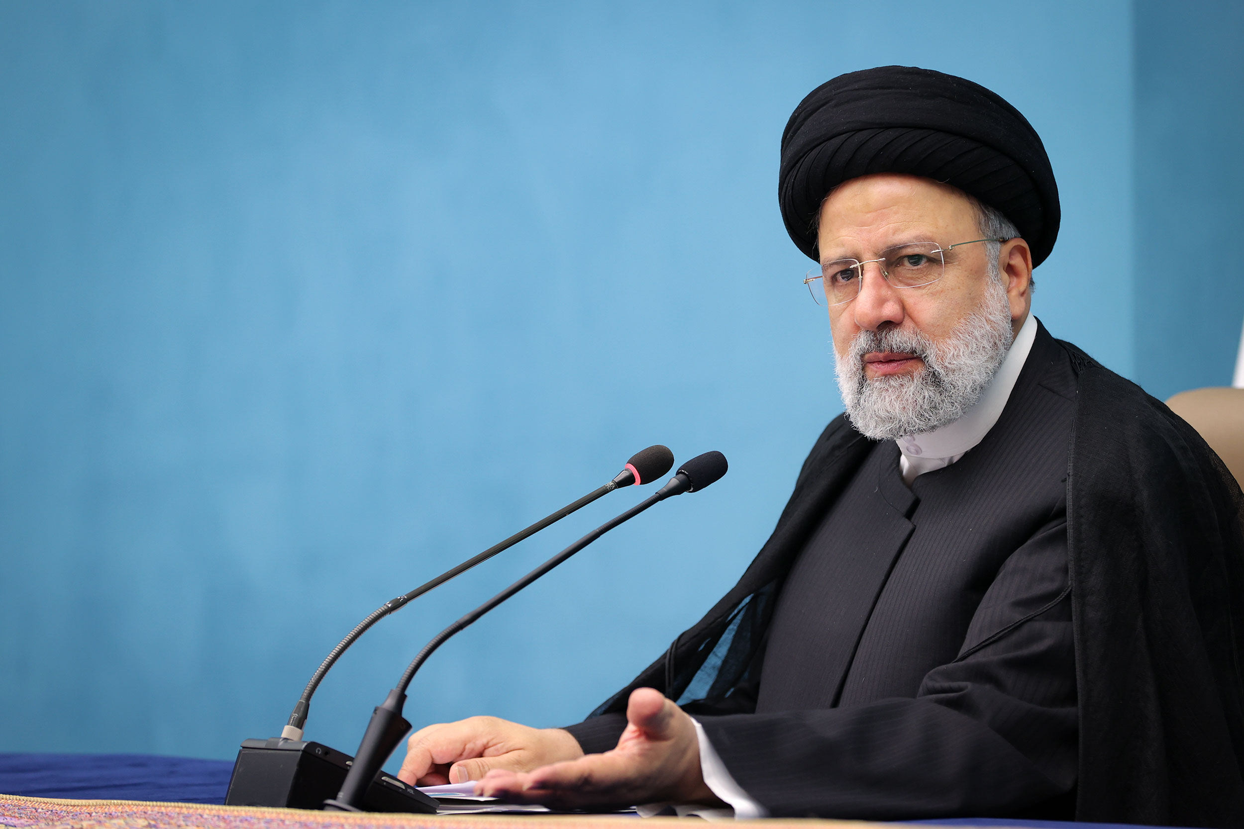 تصاویر نشست رئیسی با نوجوانان نخبه