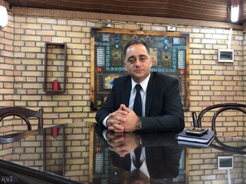 وضعیت قرمز در خودروسازی کشور/ چرا خودروسازان هر روز زیان می‌دهند؟