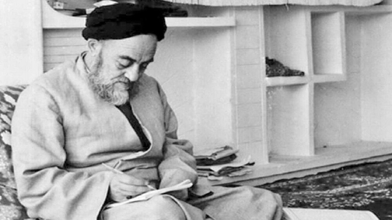  درباره علامه طباطبایی بیشتر بدانیم+عکس