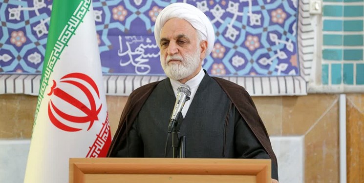 ناهنجاری‌ها و بی‌عفتی‌ها محل سرمایه‌گذاری دشمن است