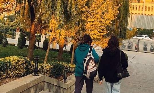 رفتار عجیب با یک ناهنجاری و حرام شرعی و سیاسی
