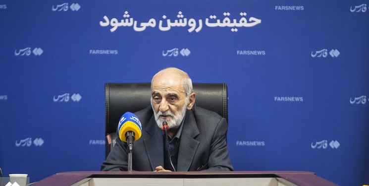 نفوذی‌ها چهره خودی و شناسنامه غیرخودی دارند