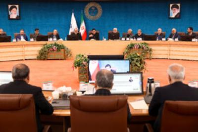 نشست راهکارهای کنترل تورم در ماه‌های پایانی سال
