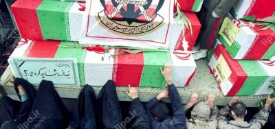 تشییع پیکر ۳۰۰۰ هزار شهید در سال ۱۳۷۳
