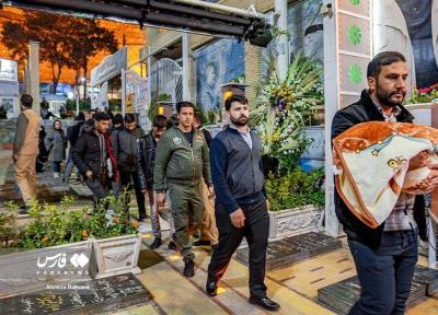 عکس/ گلزار شهدای کرمان ساعت ۱:۲۰ دقیقه بامداد