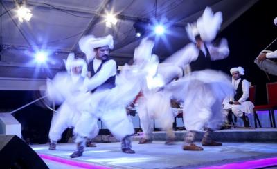 عکس/ 500 زوج جوان در برج میلاد جشن ازدواج گرفتند