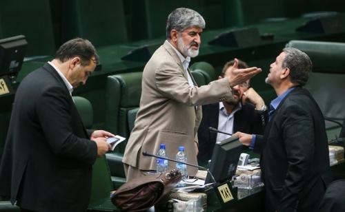 احتمال عزل مطهری از نایب رئیسی مجلس 