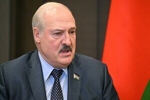 لوکاشنکو: روی لبه تیغ هستیم