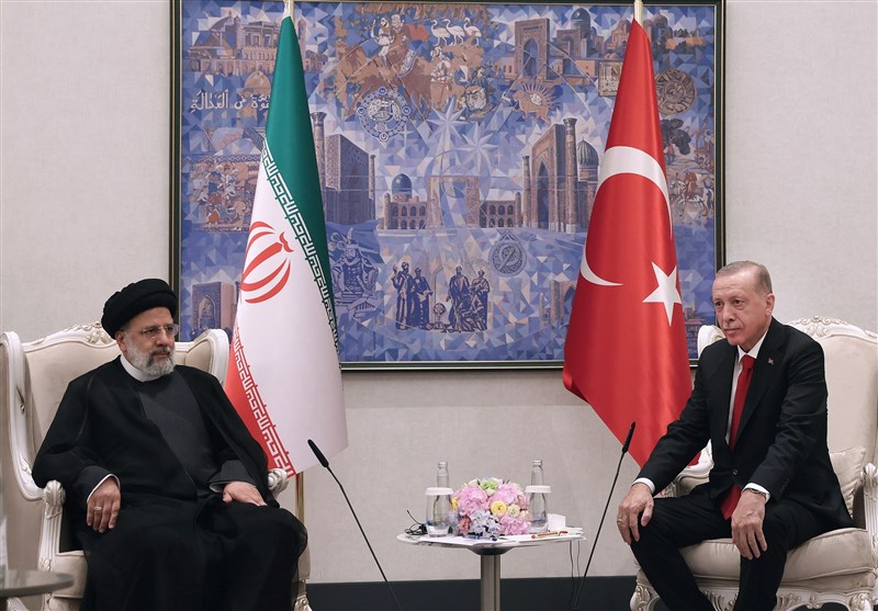 رئیس‌جمهور درکاخ ریاست‌جمهوری ترکیه مورداستقبال قرارگرفت