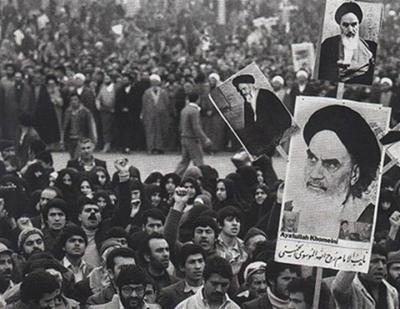تظاهرات انقلاب ۵۷ به روایت تصویر