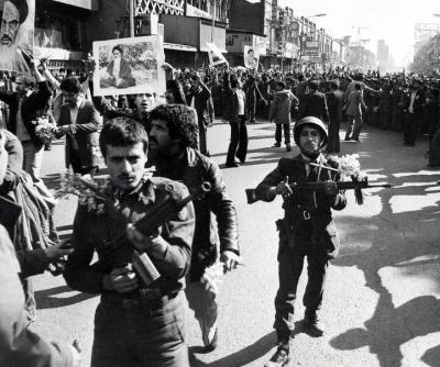 تظاهرات انقلاب ۵۷ به روایت تصویر