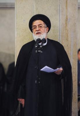 عکس/ دیدار خانواده‌های شهدای منا، مسجدالحرام و حج سال ۶۶ بارهبر انقلاب