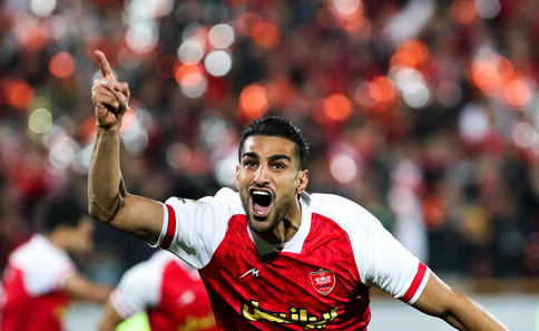 پیشنهادات جنجالی به ستاره پرسپولیس