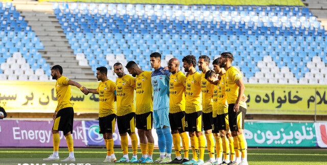  اخراج بد موقع حماسه سپاهان را خراب کرد؛ برد شیرین الهلال با ستارگان جهانی