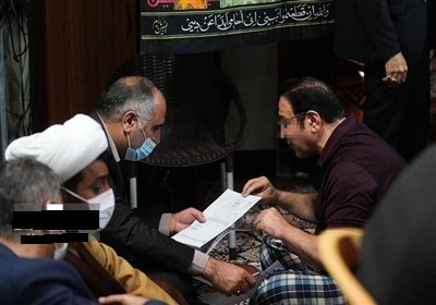  "حسین هدایتی" آزاد نشده است