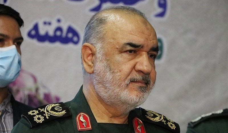 سرلشکر سلامی:هر رأی مثل یک موشک به قلب دشمنان شلیک می‌شود