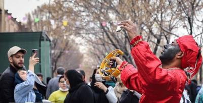 شلوغی بازار بزرگ تهران در آستانه سال نو