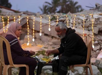 اولین افطاری فلسطینی‌ها در میان خرابه‌ها