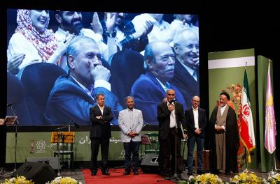 عکس/ از چهار چهره شناخته شده سینمای ایران تجلیل شد