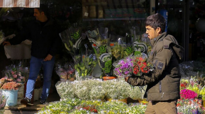حال و هوای نوروز در بازار گل محلاتی