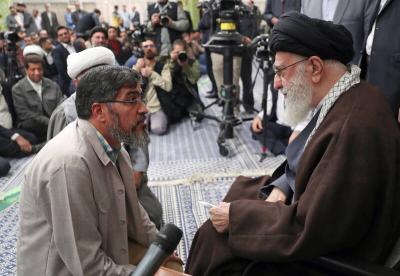 عکس/ دیدار شاعران با رهبر انقلاب