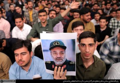تصویر/دیدار رمضانی دانشجویان با رهبر انقلاب(1)