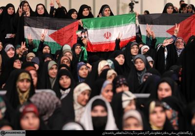 تصویر/دیدار رمضانی دانشجویان با رهبر انقلاب(2)