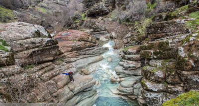 مخمل کوه در گستره زاگرس استان لرستان
