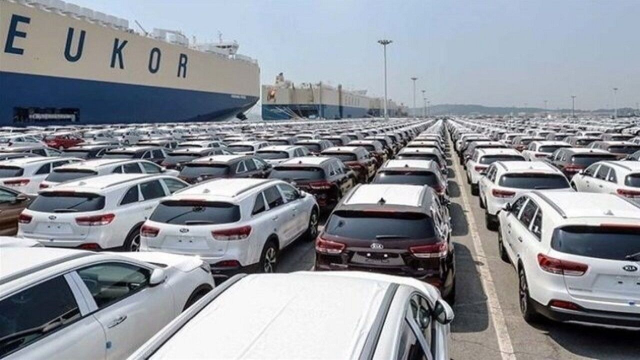 آقای وزیر خبردرمانی در بازار خودرو را رها کنید