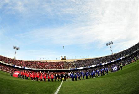 رونمایی از پیراهن پرسپولیس در دربی 83 +عکس