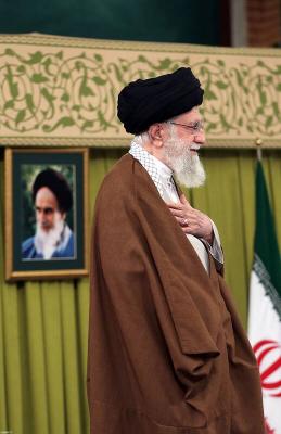 عکس/ دیدار جمعی از معلمان سراسر کشور با رهبر انقلاب