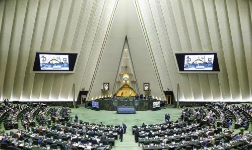 مجلس انقلابی ماند /انقلابی بودن و انقلابی ماندن از دیدگاه رهبری