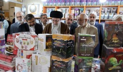 بازدید رهبر انقلاب از نمایشگاه کتاب 