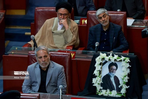صندلی خالی شهید آل هاشم و شهید رئیسی
