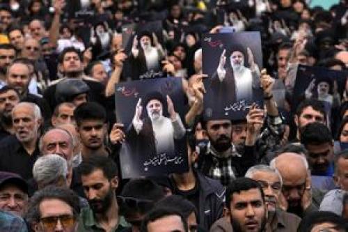 چه کسانی تلاش کردند تا سوگ ملی را به میتینگ سیاسی تبدیل کنند؟+ عکس