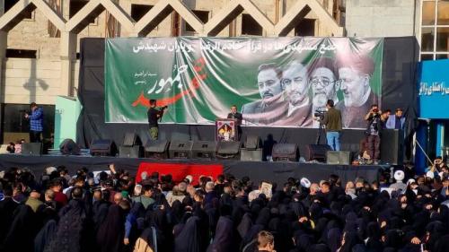  نوحه خوانی نریمان پناهی در فراق آیت الله رئیسی