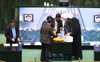  انتخاب هیئت رئیسه مجلس دوازدهم