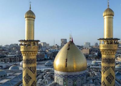 تطهیر گنبد مطهر حضرت اباالفضل(ع)